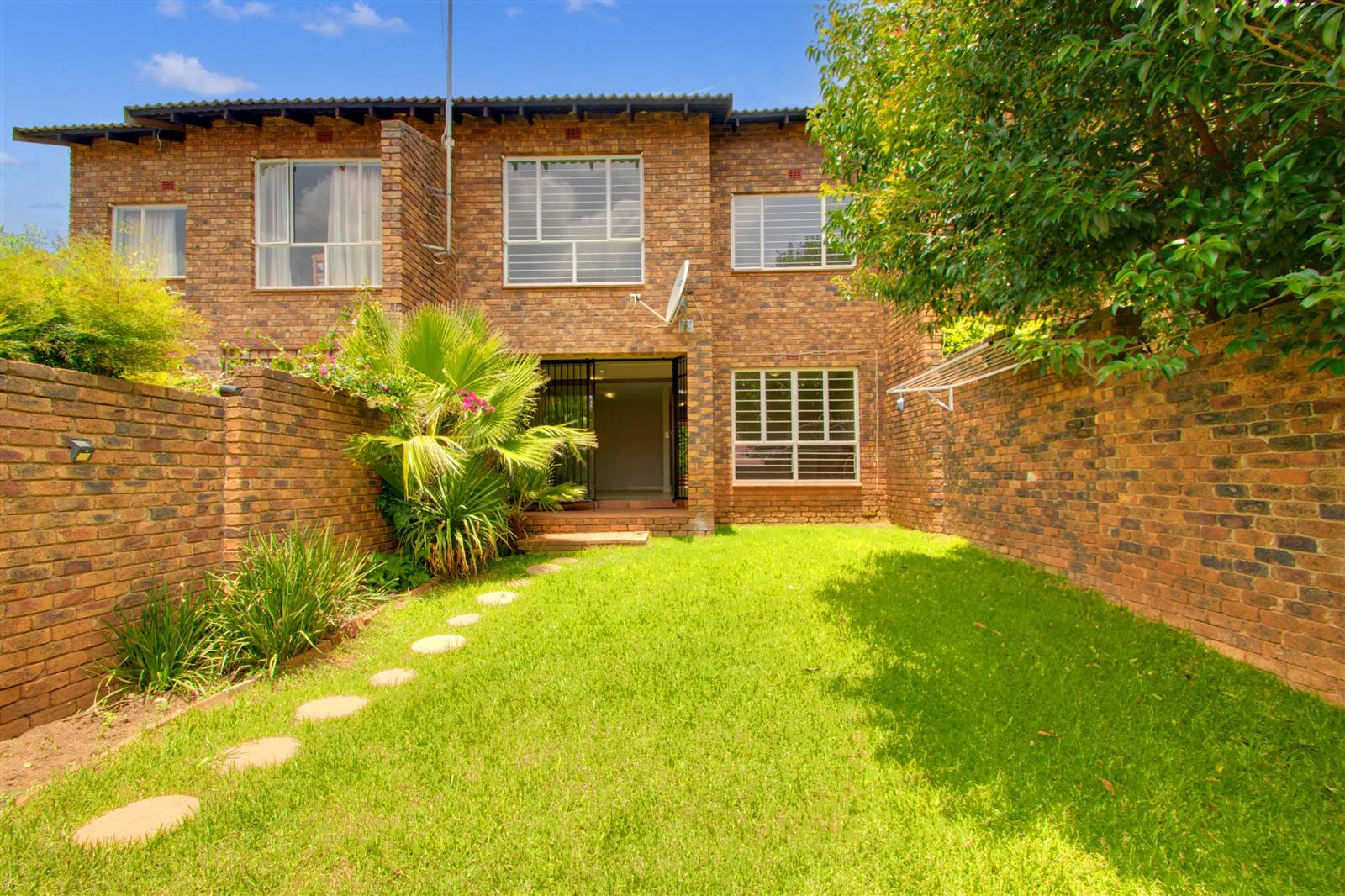 3 Bed Townhouse in Fairland photo number 14