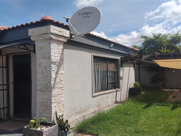 3 Bedroom House 3 Bedroom House