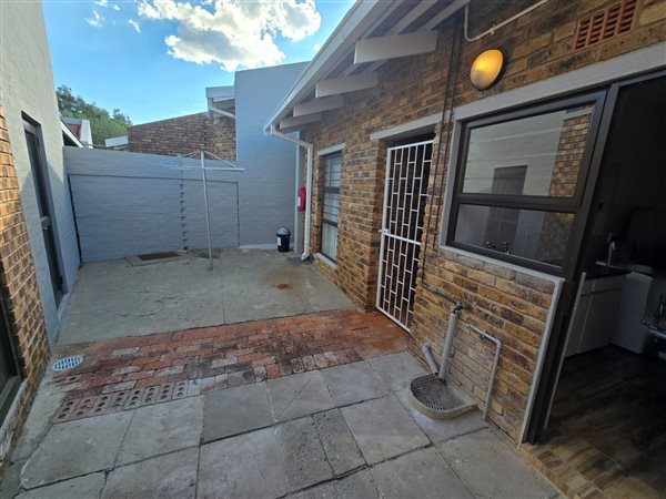 2 Bedroom Townhouse 2 Bedroom Townhouse