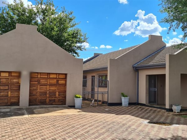 2 Bed House in Ventersdorp