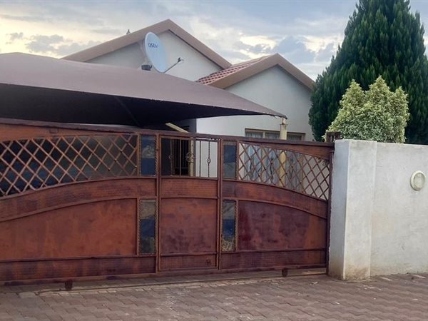 3 Bed House in Boitekong