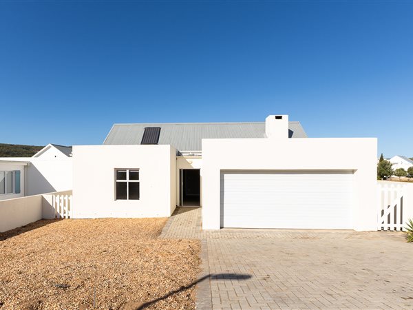 3 Bedroom Townhouse 3 Bedroom Townhouse