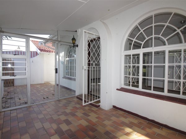 2 Bedroom Townhouse 2 Bedroom Townhouse