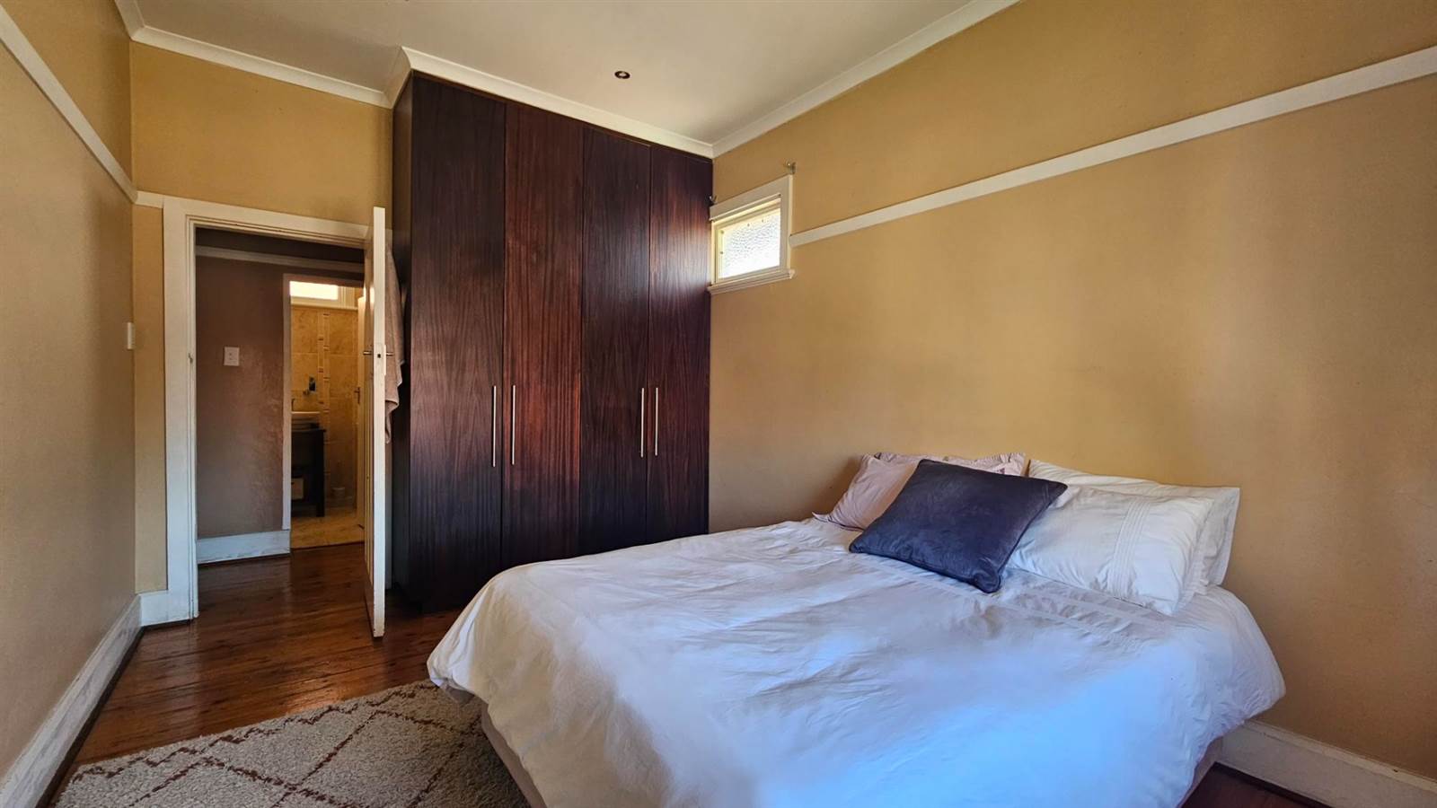 3.5 Bed Apartment in Musgrave photo number 12