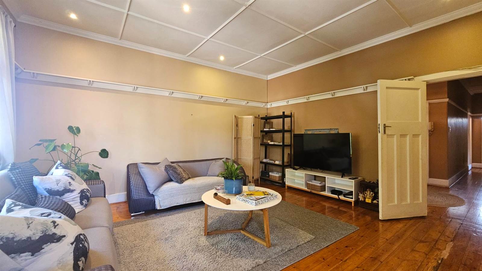 3.5 Bed Apartment in Musgrave photo number 6