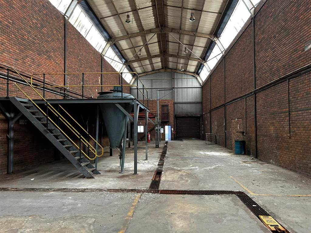 4000  m² Industrial space in Bramley View photo number 9