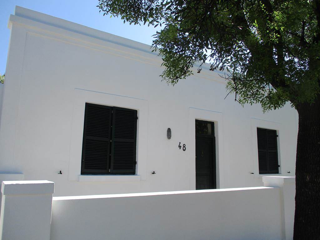 2 Bed House in Graaff Reinet photo number 17