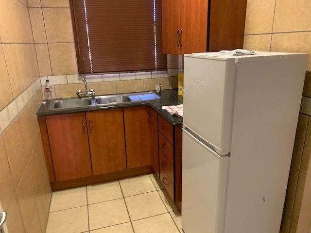 144  m² Commercial space in Rustenburg Central photo number 3
