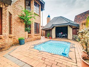 4 Bed House in Dayanglen