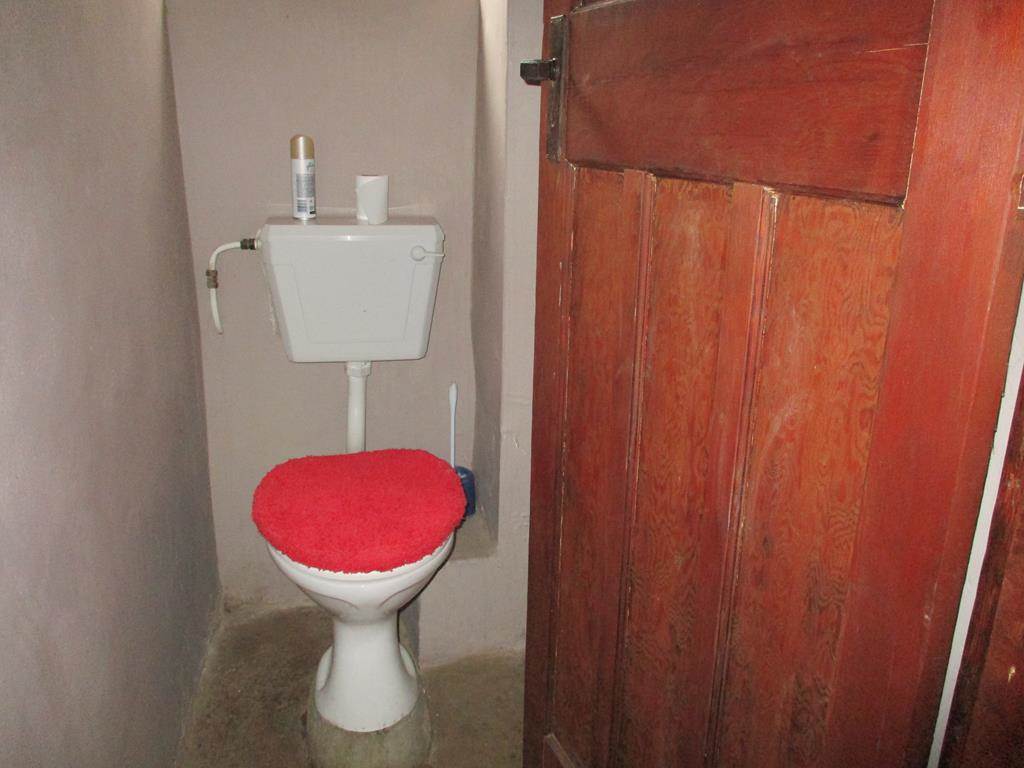 3 Bed House in Graaff Reinet photo number 24