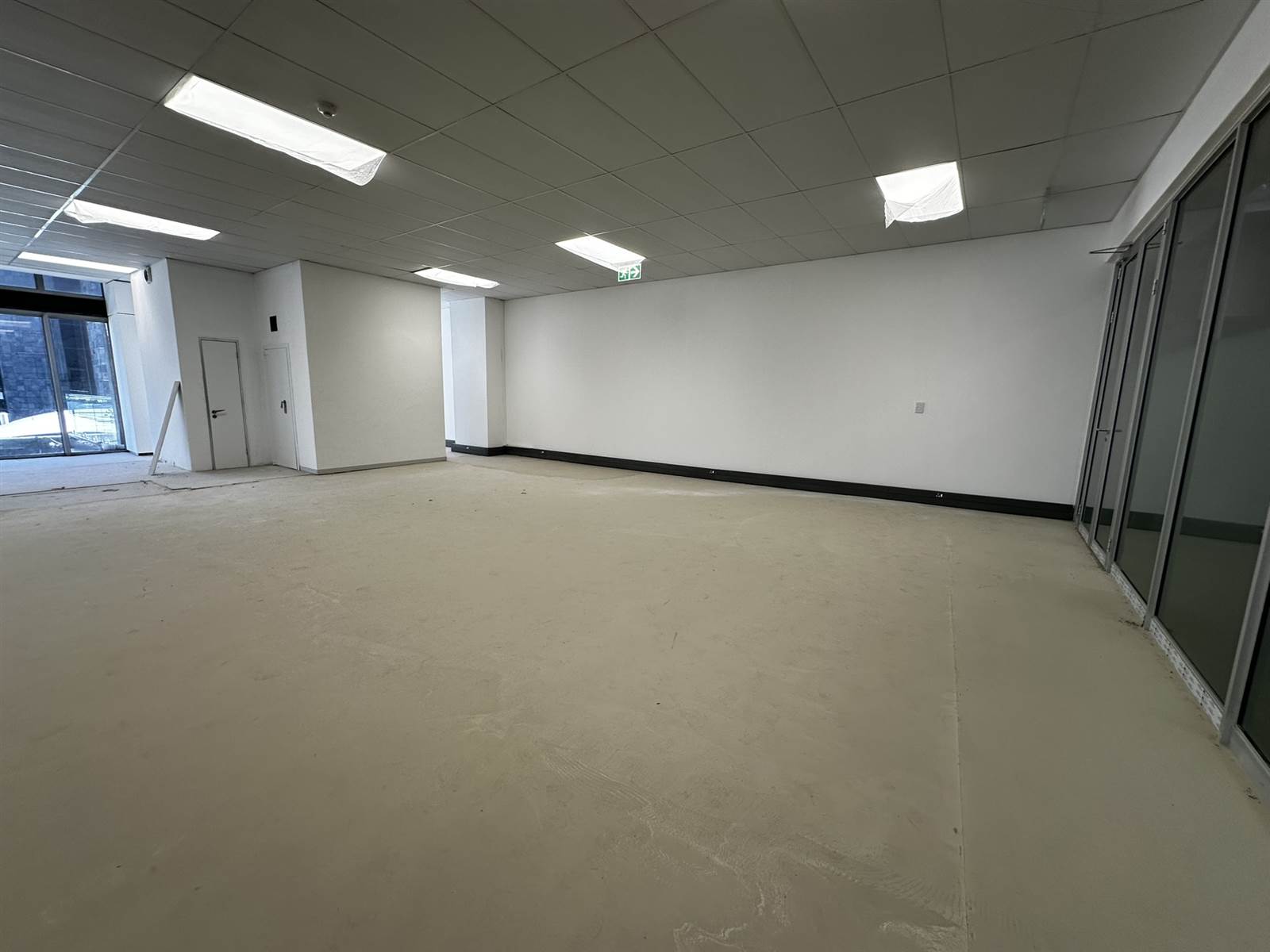365  m² Commercial space in Bedfordview photo number 5