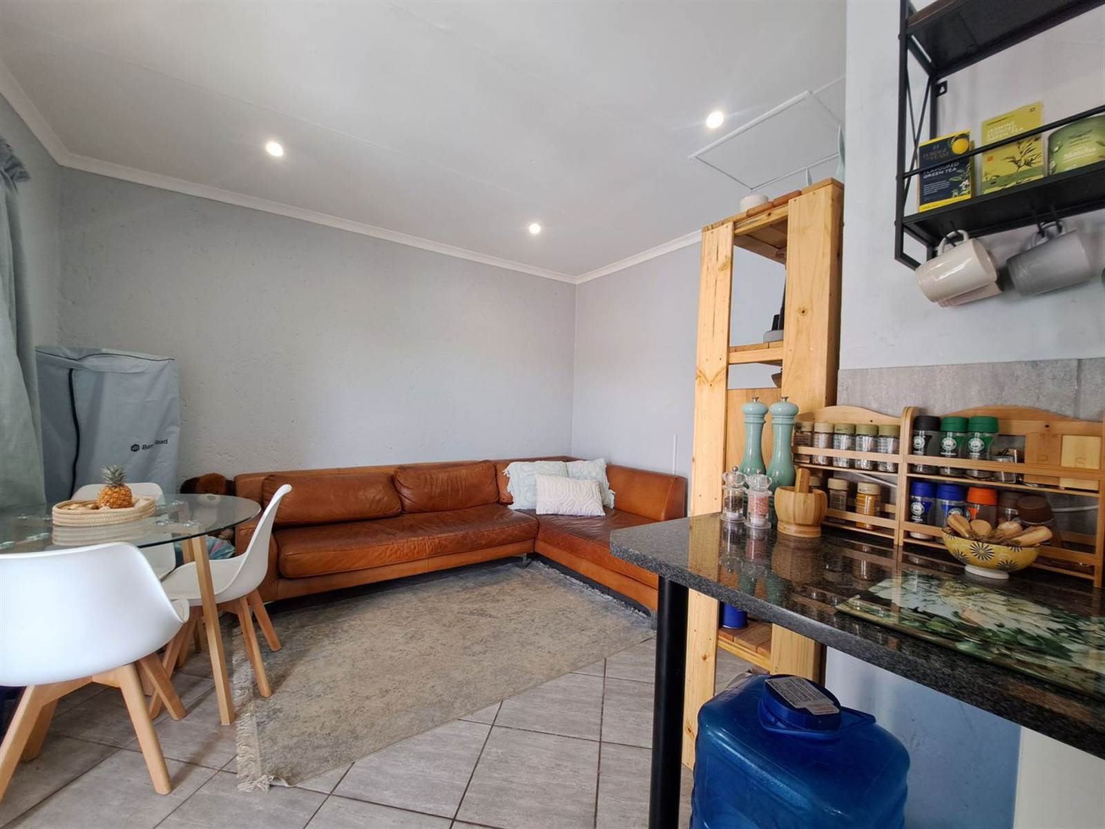2 Bed Apartment in Mooivallei Park photo number 4