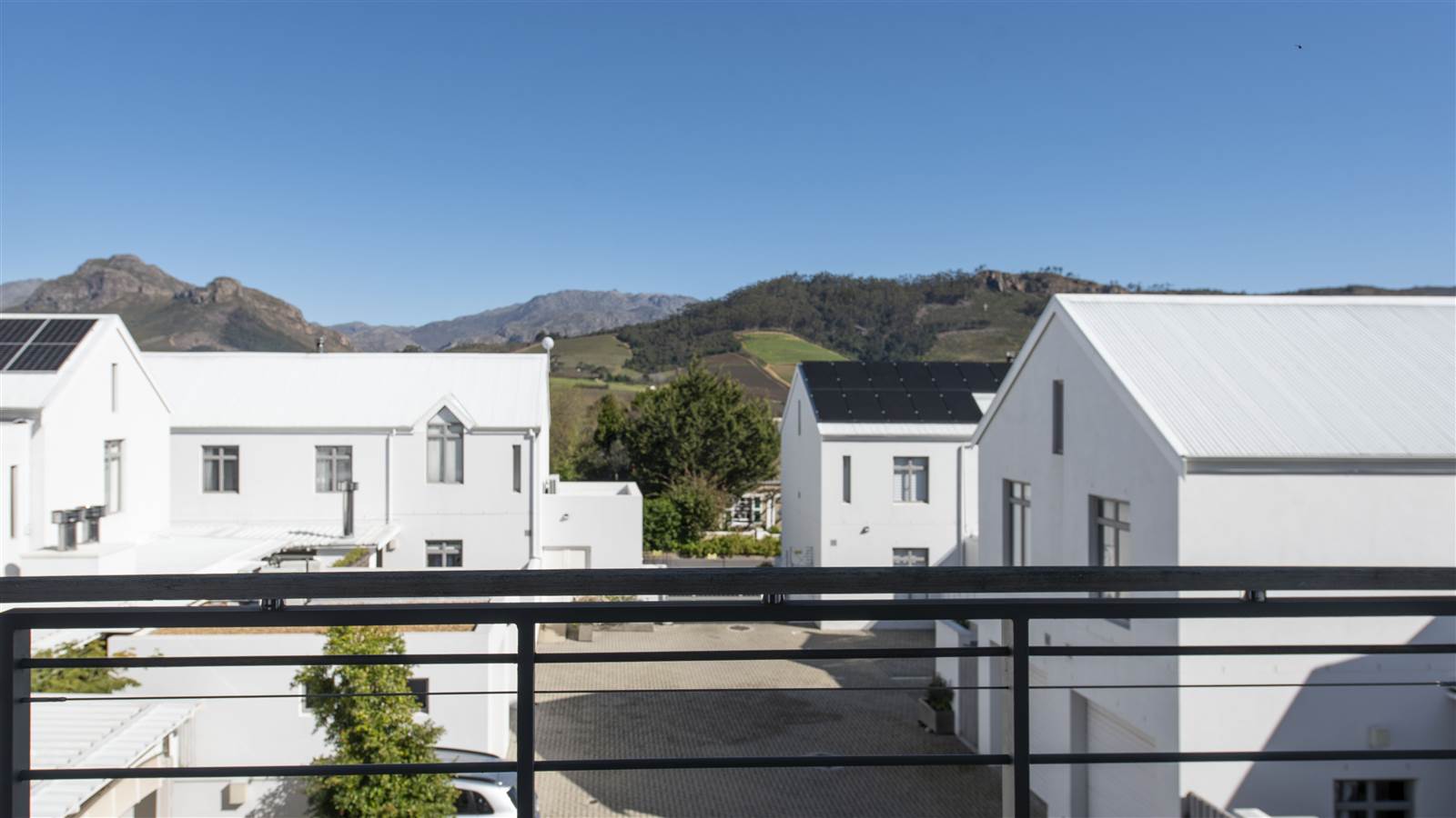 3 Bed Townhouse in Franschhoek photo number 15