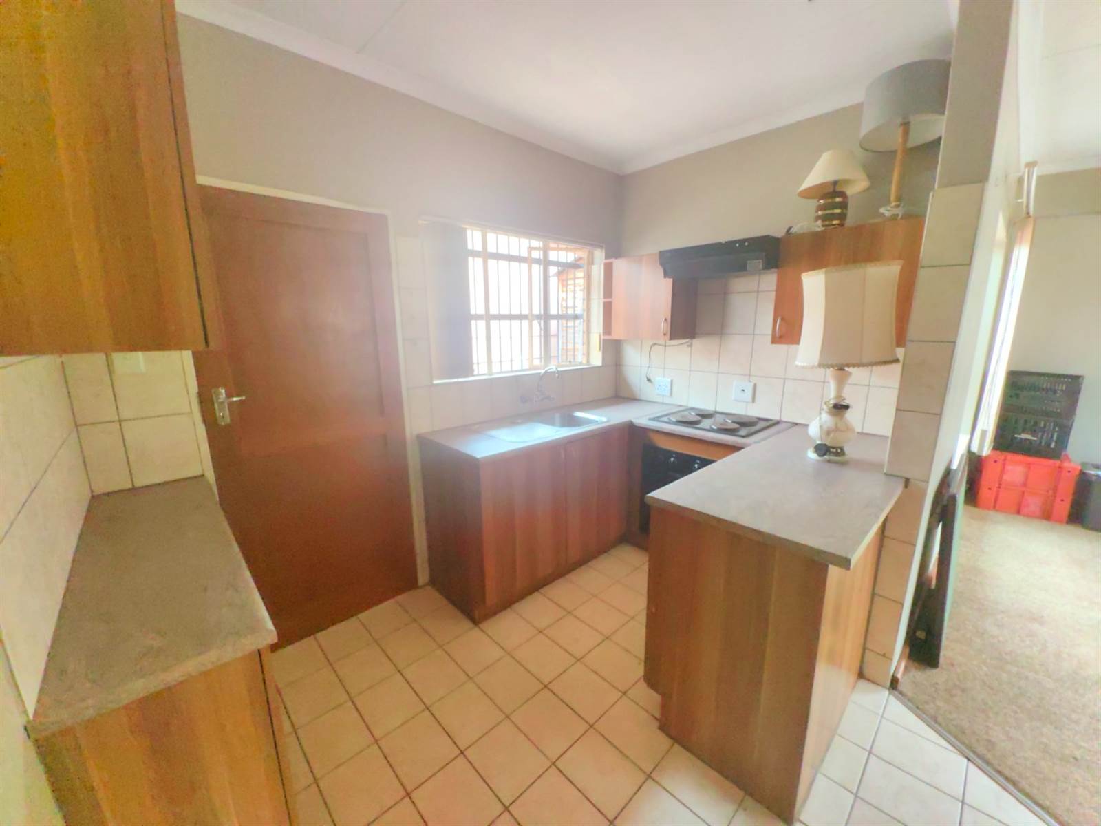 3 Bed House in Parktown Estate photo number 26