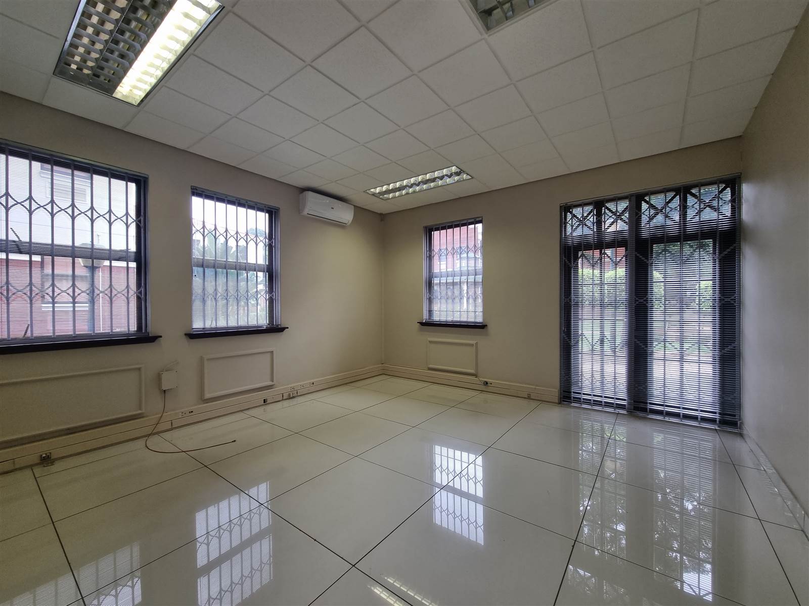 771  m² Commercial space in Rivonia photo number 17