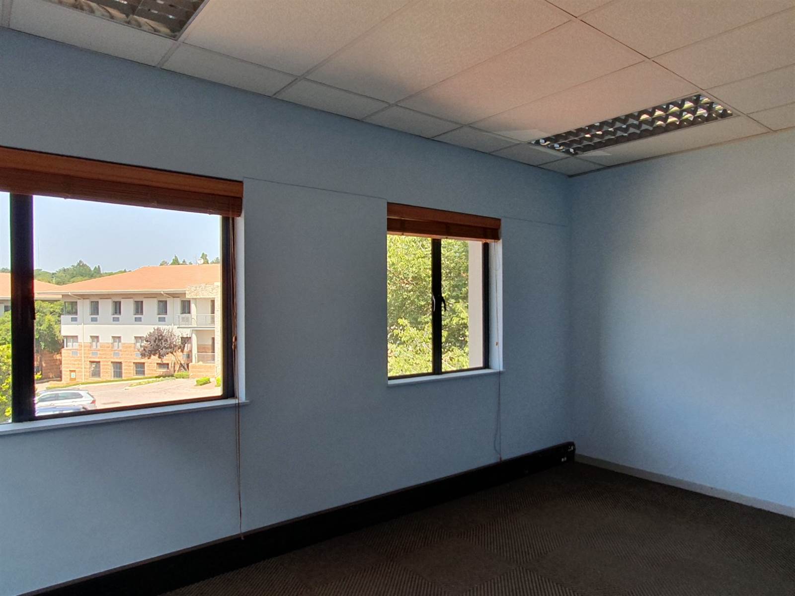 282  m² Commercial space in Bryanston photo number 11