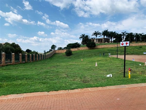 573 m² Land available in Chancliff AH