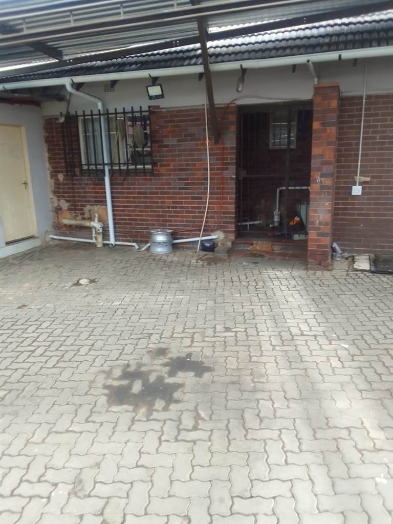 Commercial space in Kempton Park Central photo number 2