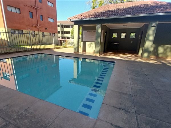 3 Bedroom Flat 3 Bedroom Flat