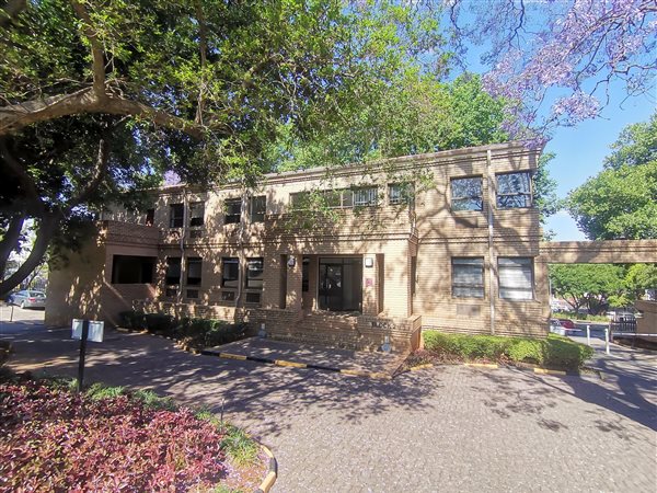 454  m² Commercial space in Illovo