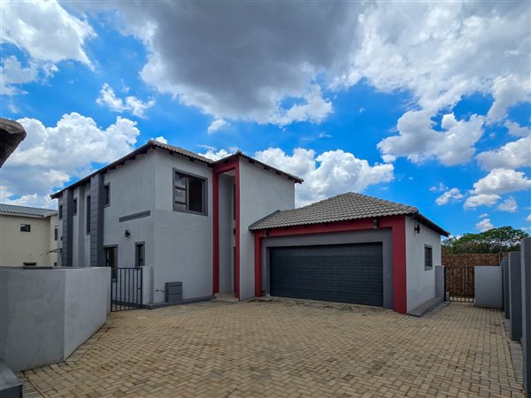 4 Bed Townhouse