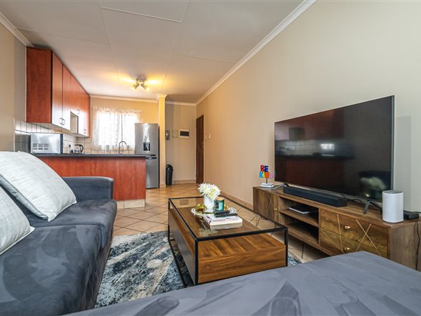 1 Bed Apartment