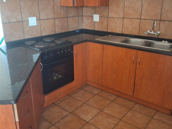 2 Bedroom Townhouse 2 Bedroom Townhouse