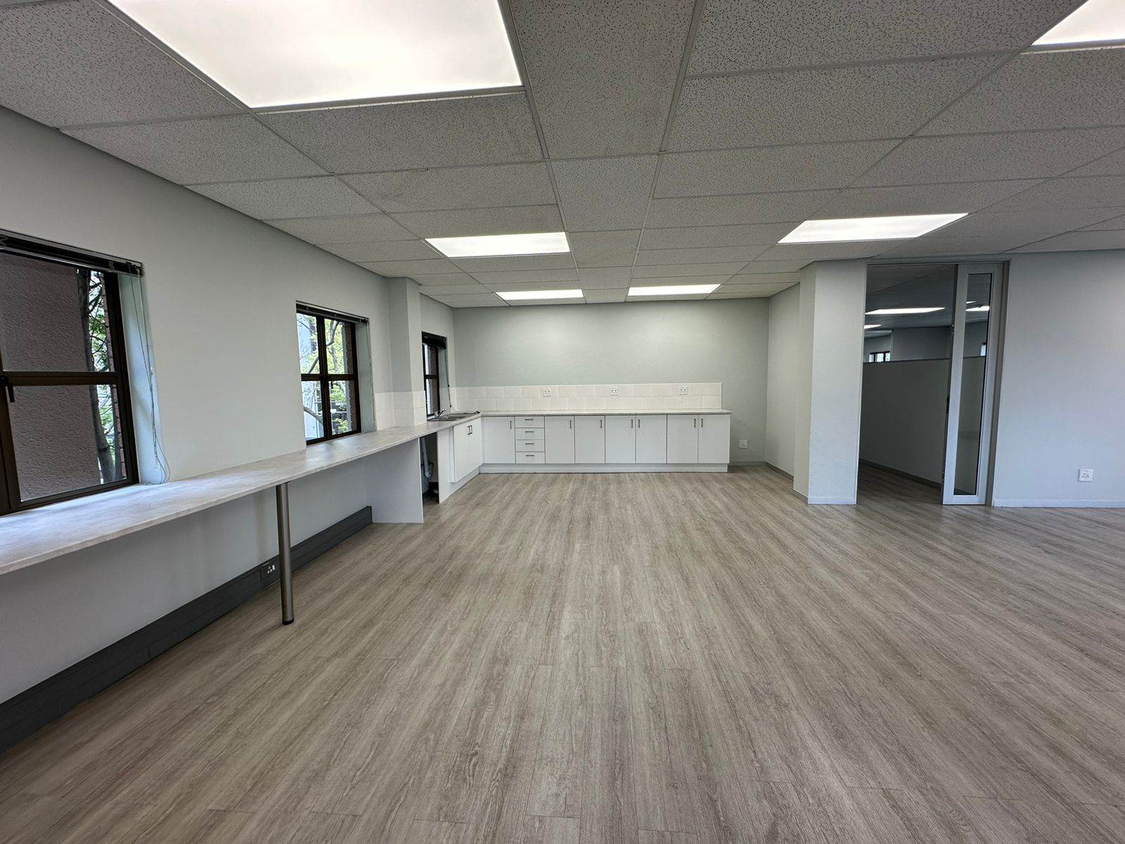 843  m² Commercial space in Woodmead photo number 22