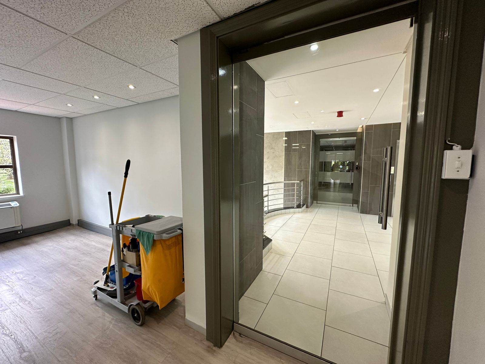 843  m² Commercial space in Woodmead photo number 25