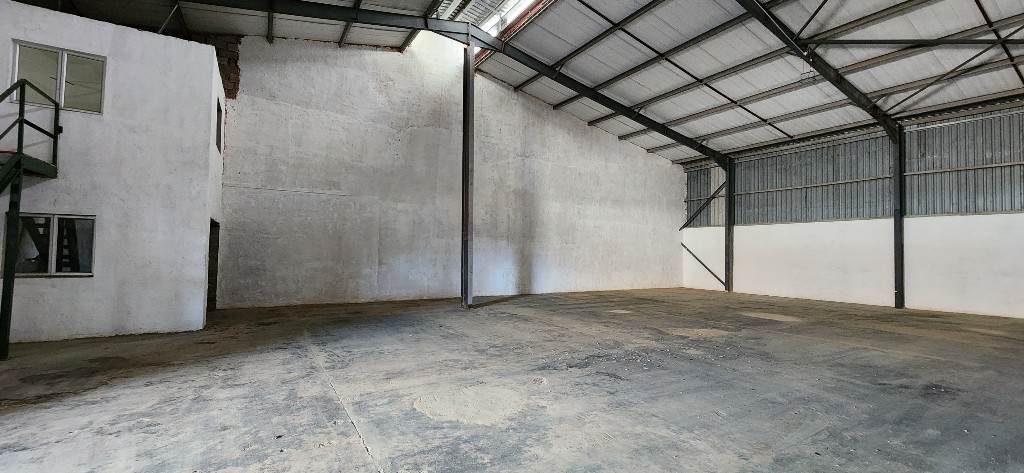450  m² Commercial space in Springfield photo number 2