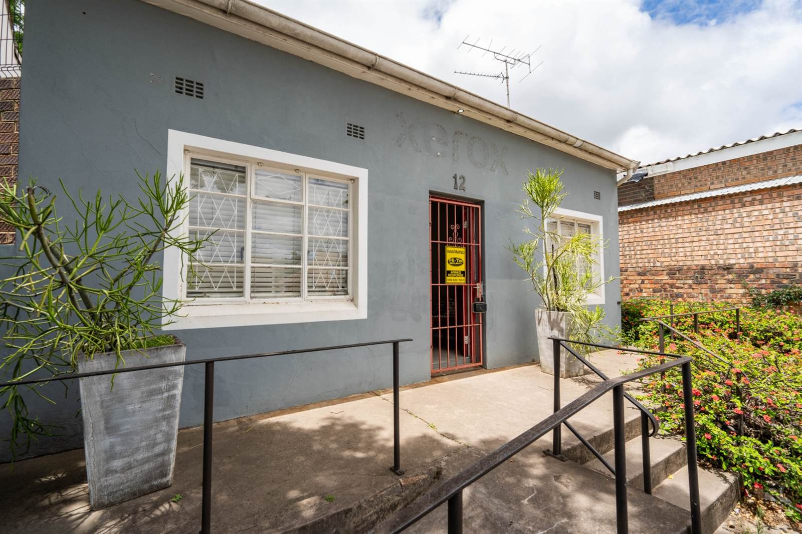 4 Bed House in Grahamstown Central photo number 17