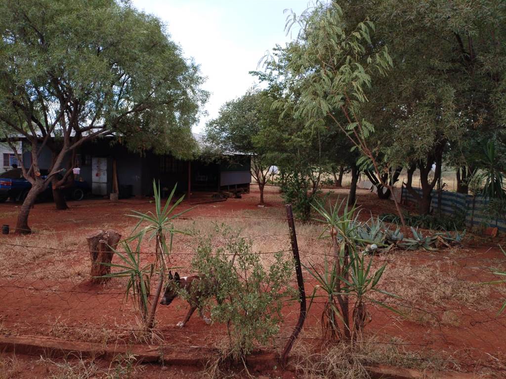 7680 m² Smallholding in Northam photo number 23
