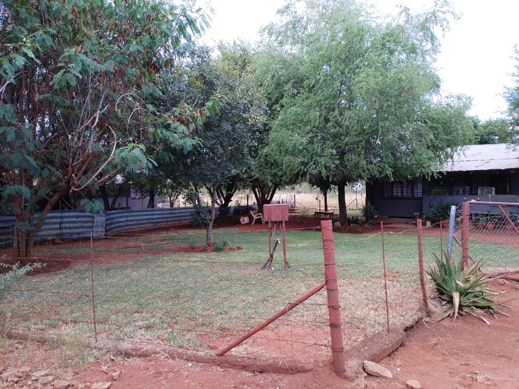7680 m² Smallholding in Northam photo number 3