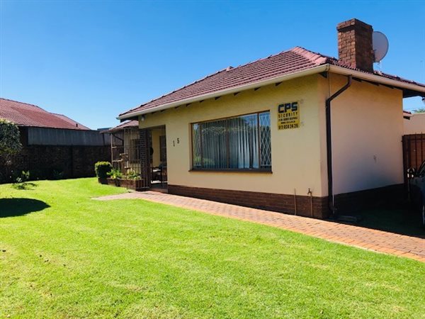 3 Bedroom House 3 Bedroom House