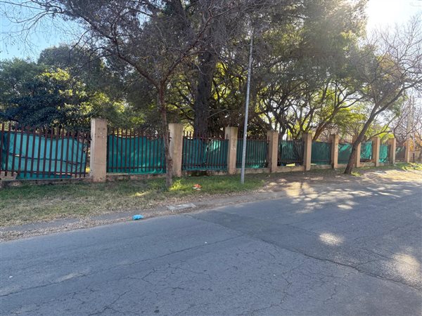 4 015 m² Land 4 015 m² Land