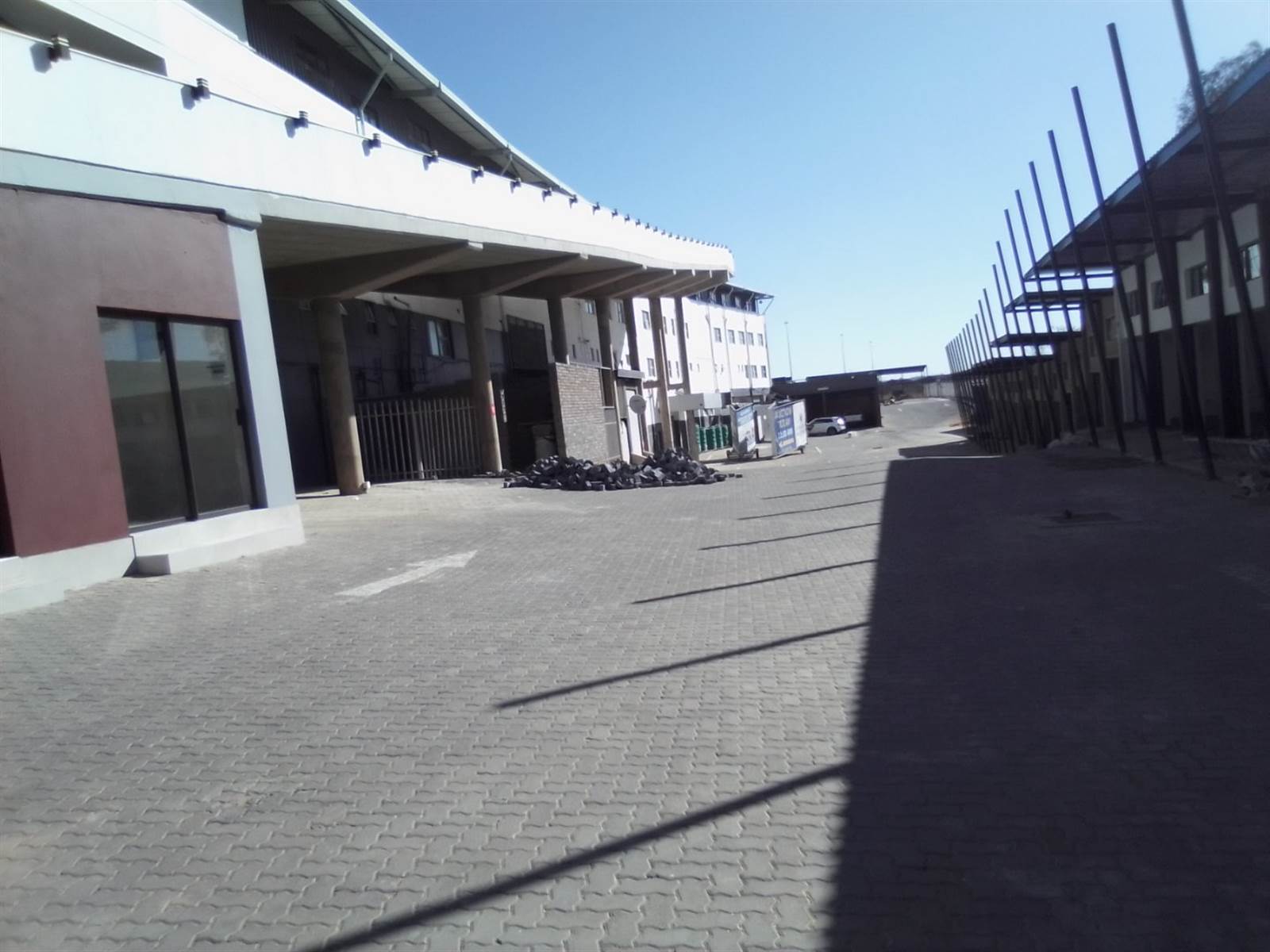 Commercial space in Randjesfontein photo number 3