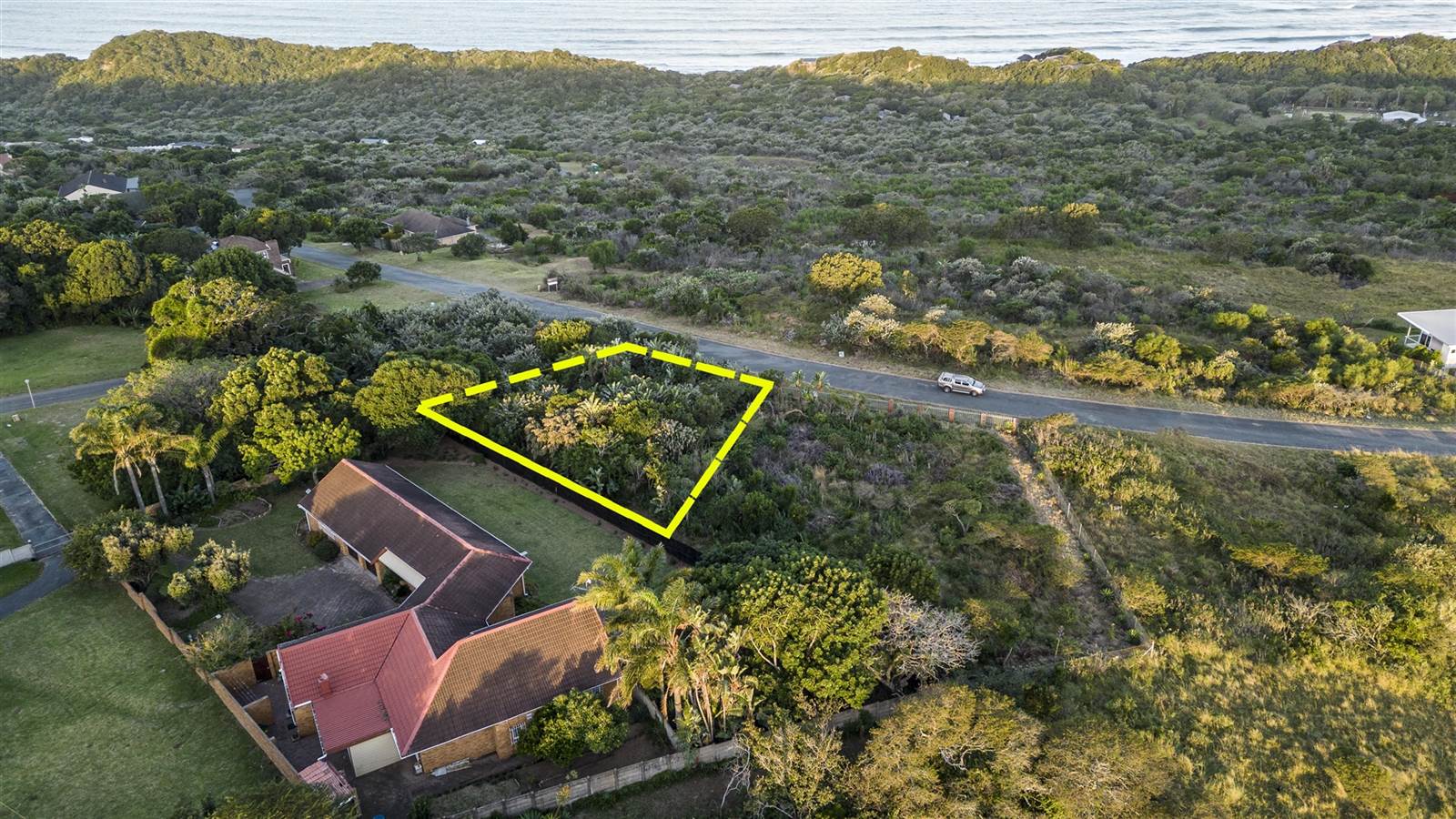 828 m² Land available in Cintsa photo number 24