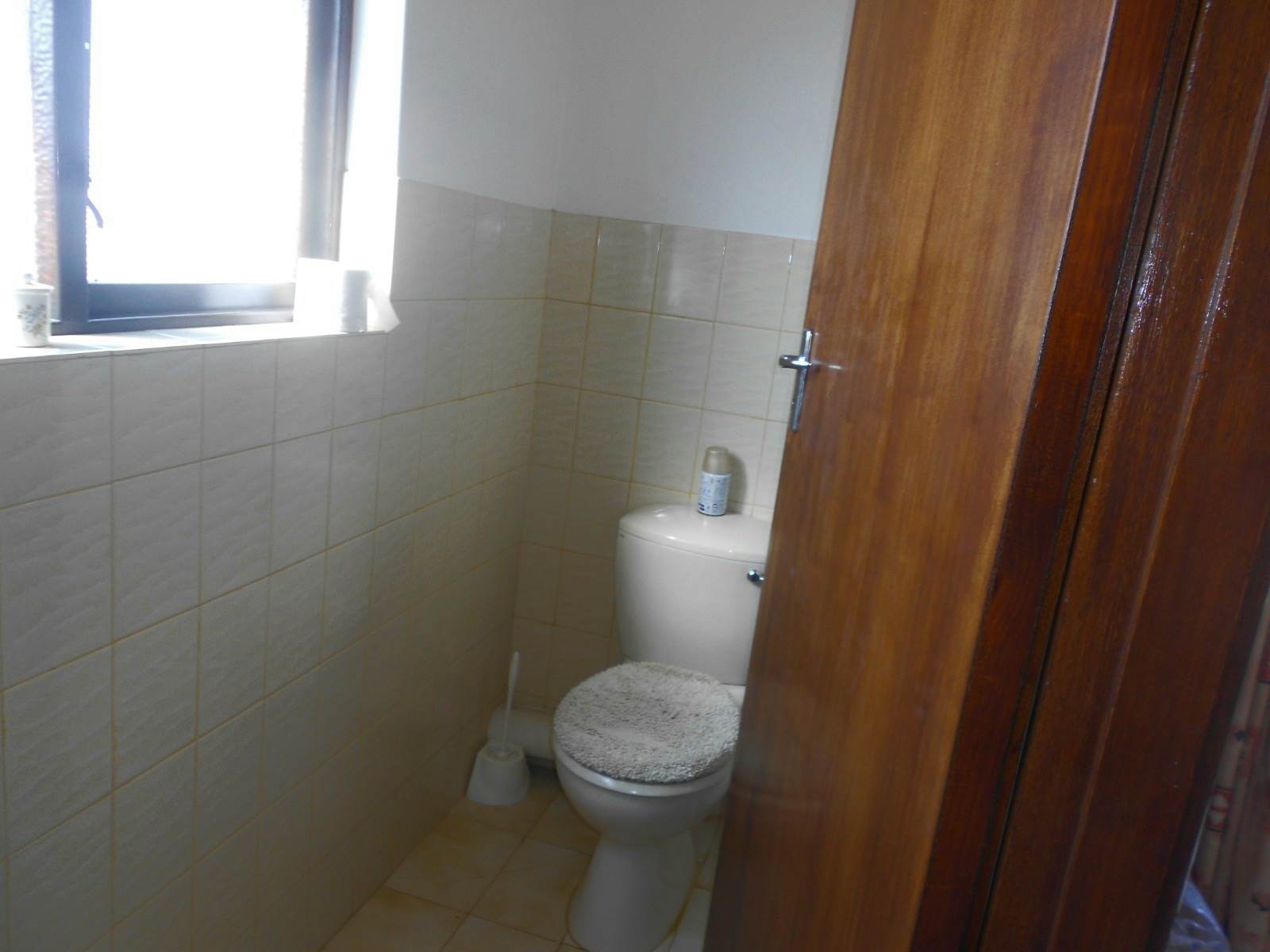 3 Bed House in Uvongo photo number 17