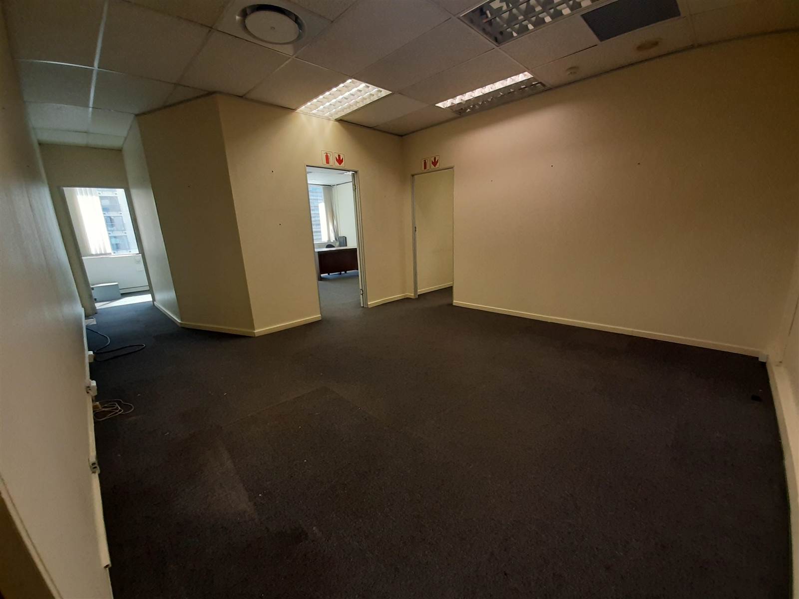108  m² Commercial space in Cape Town City Centre photo number 9