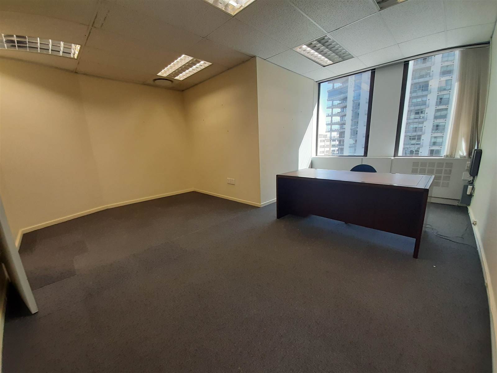 108  m² Commercial space in Cape Town City Centre photo number 13