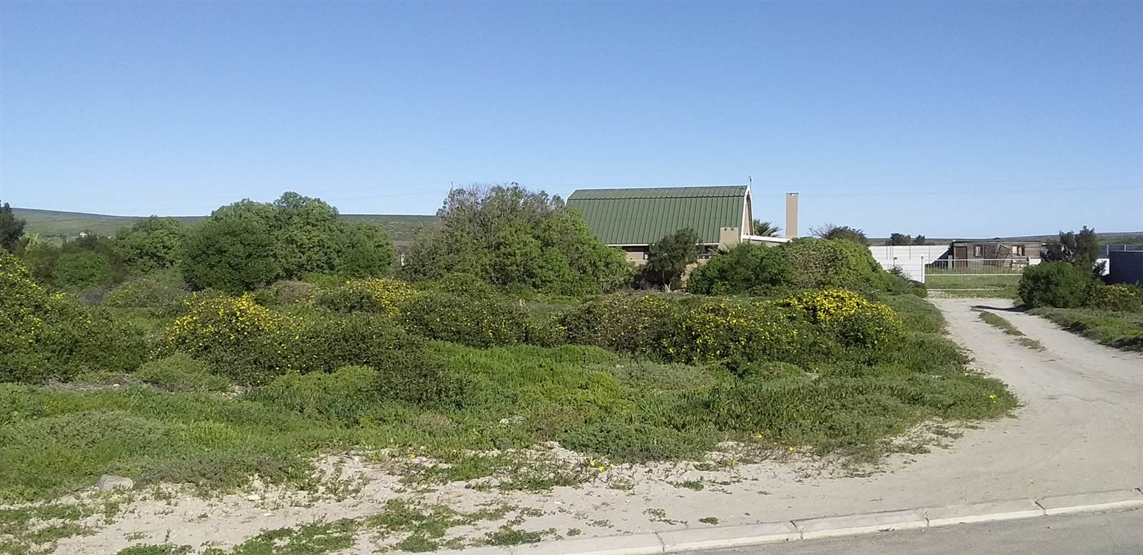 594 m² Land available in Britannia Bay photo number 2