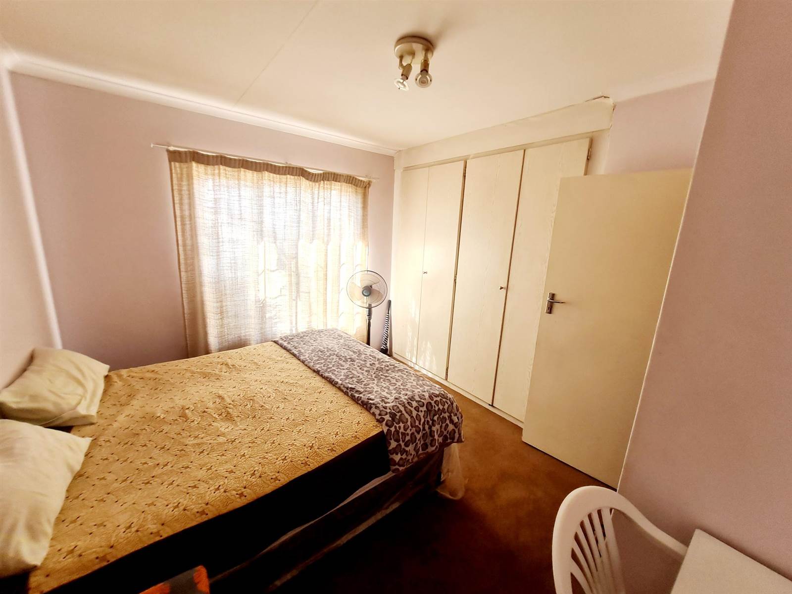 3 Bed Apartment in Die Hoewes photo number 6