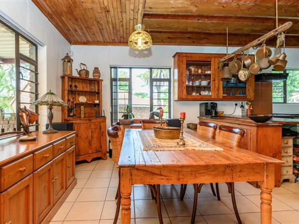 2 Bedroom House 2 Bedroom House