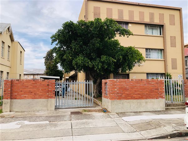 2 Bedroom House 2 Bedroom House
