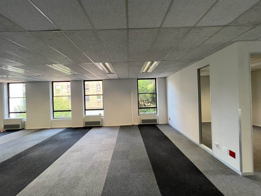 2000  m² Commercial space in Rosebank photo number 13