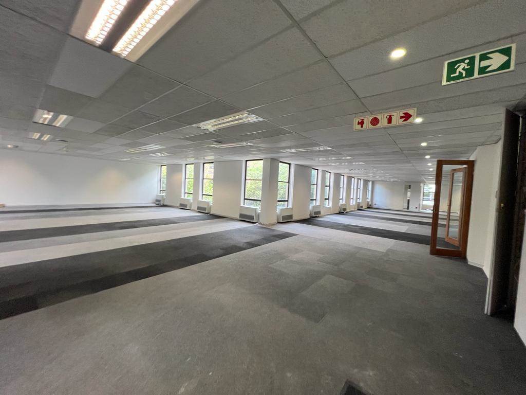 2000  m² Commercial space in Rosebank photo number 11