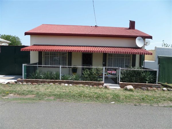 2 Bed House in Steynsburg