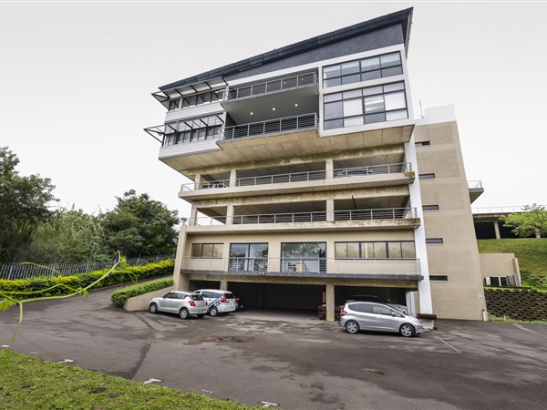 142 m² Commercial space 142 m² Commercial space