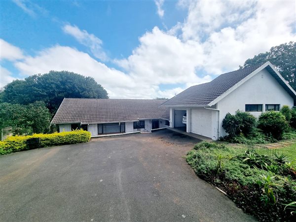 4 Bedroom House 4 Bedroom House