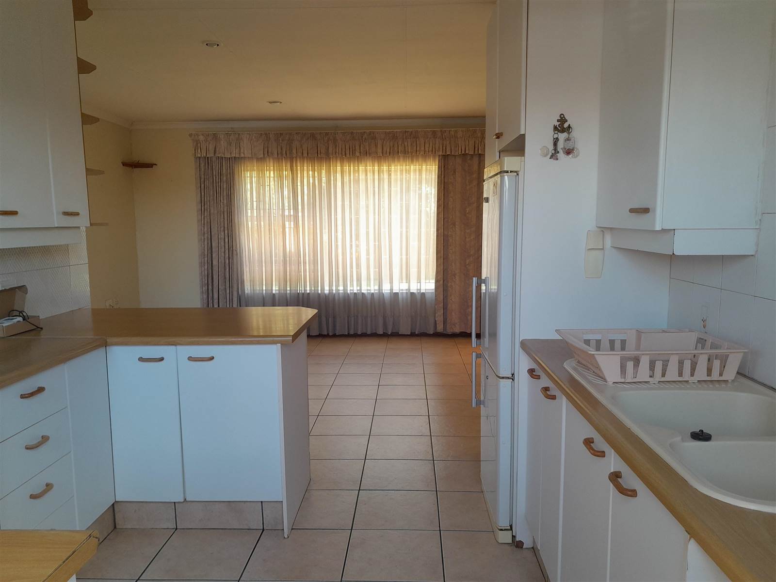 2 Bed Townhouse in Edenvale photo number 7